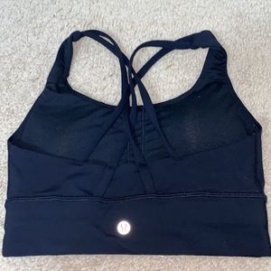 Lululemon sports bra size 4